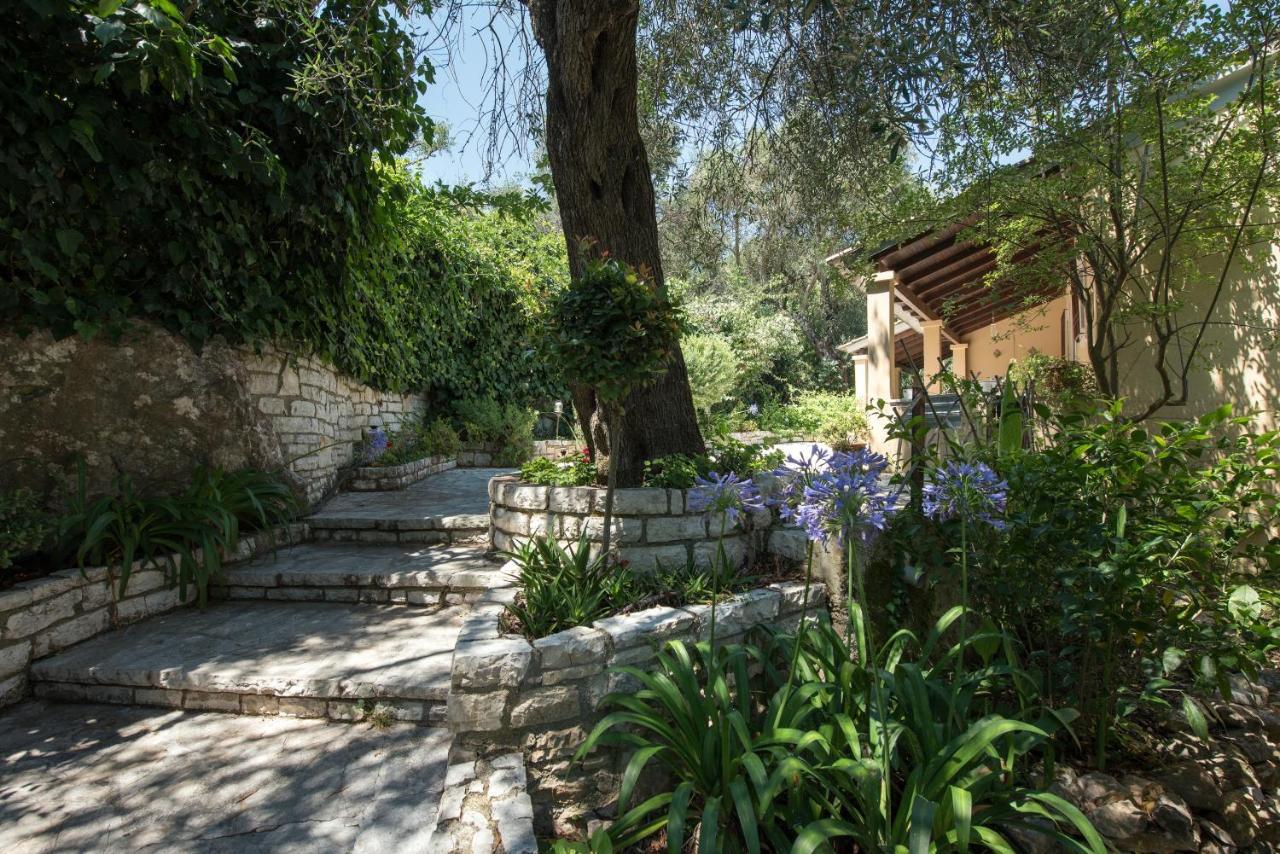 Villa Lofos Kassiopi Buitenkant foto