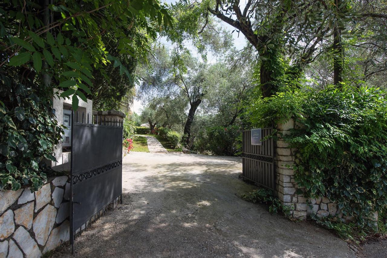 Villa Lofos Kassiopi Buitenkant foto